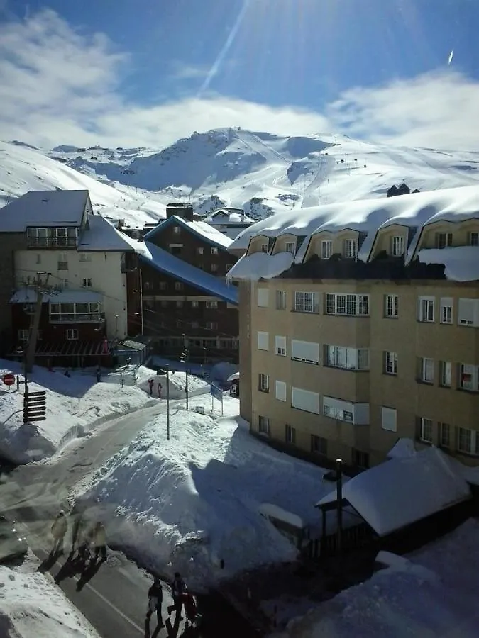 Edelweiss Sierra Nevada Apartment 0*,